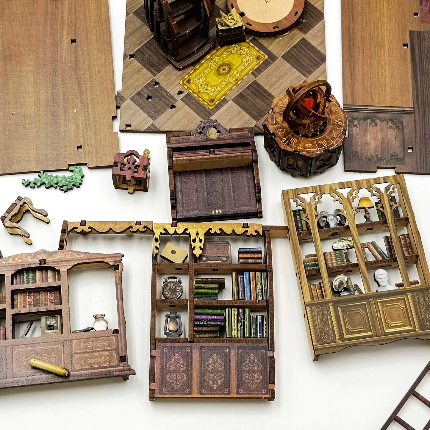 Myriad Books House - Book Nook Kit