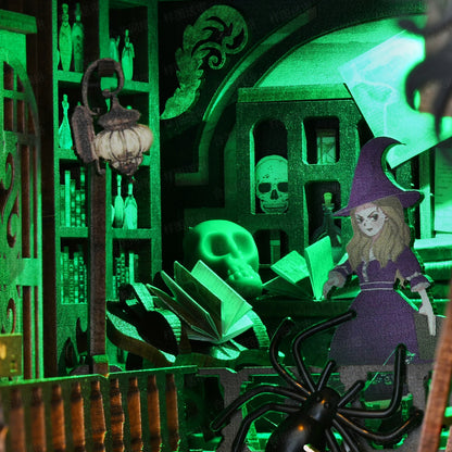 Mysterious Magic Potion - Book Nook Kit