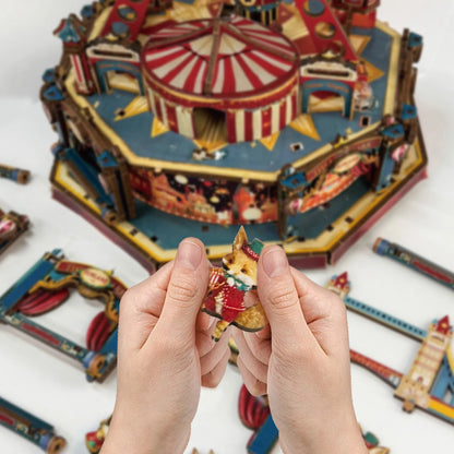 Century Ferris Wheel - Miniature House Kit
